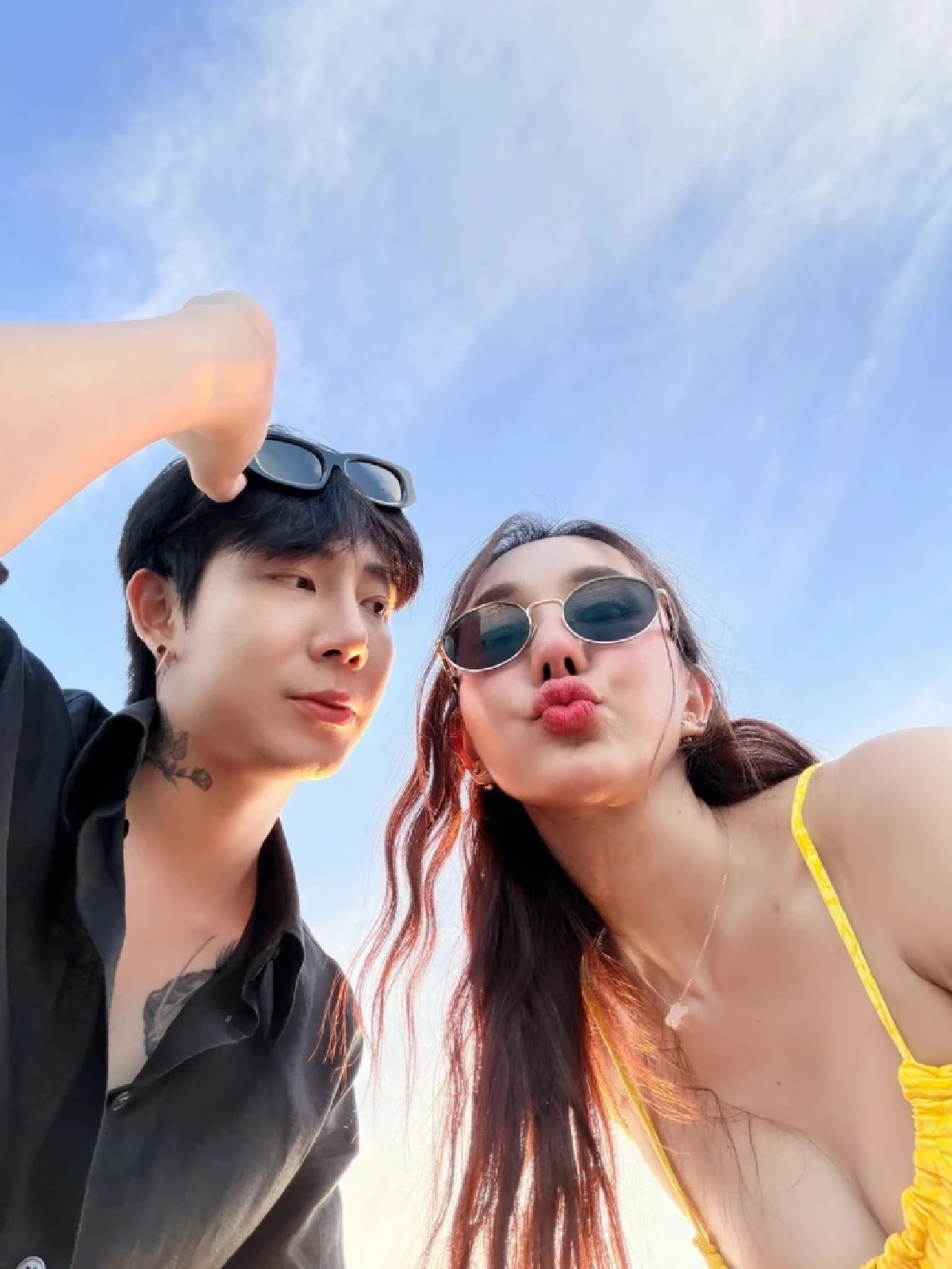 ทำไมมูฟออนไว "มายมิ้นท์ - เบนซ์" เปิดใจ เป็นคนพิเศษของกันและกัน