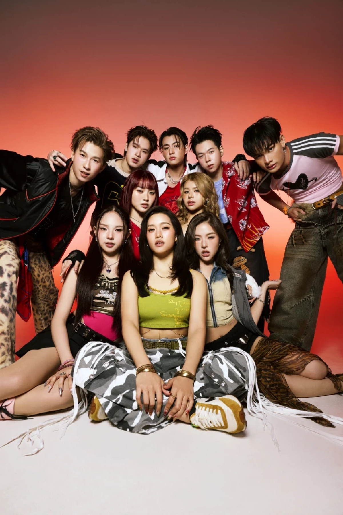 GAMMA (แกมม่า) ชวนเต้นสับให้ Floor แตก กับ "อ่อมแก่" (Grrr)