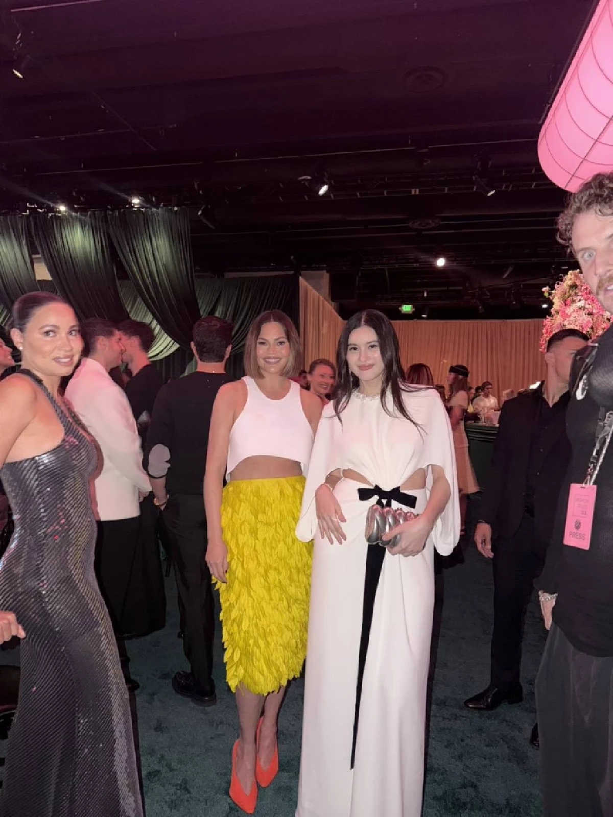 'ออน สมฤทัย' เฉิดฉาย LA ลุคสวยสังหาร สถานะ VVIP ปีที่ 2 สะเทือนวงการแฟชั่น