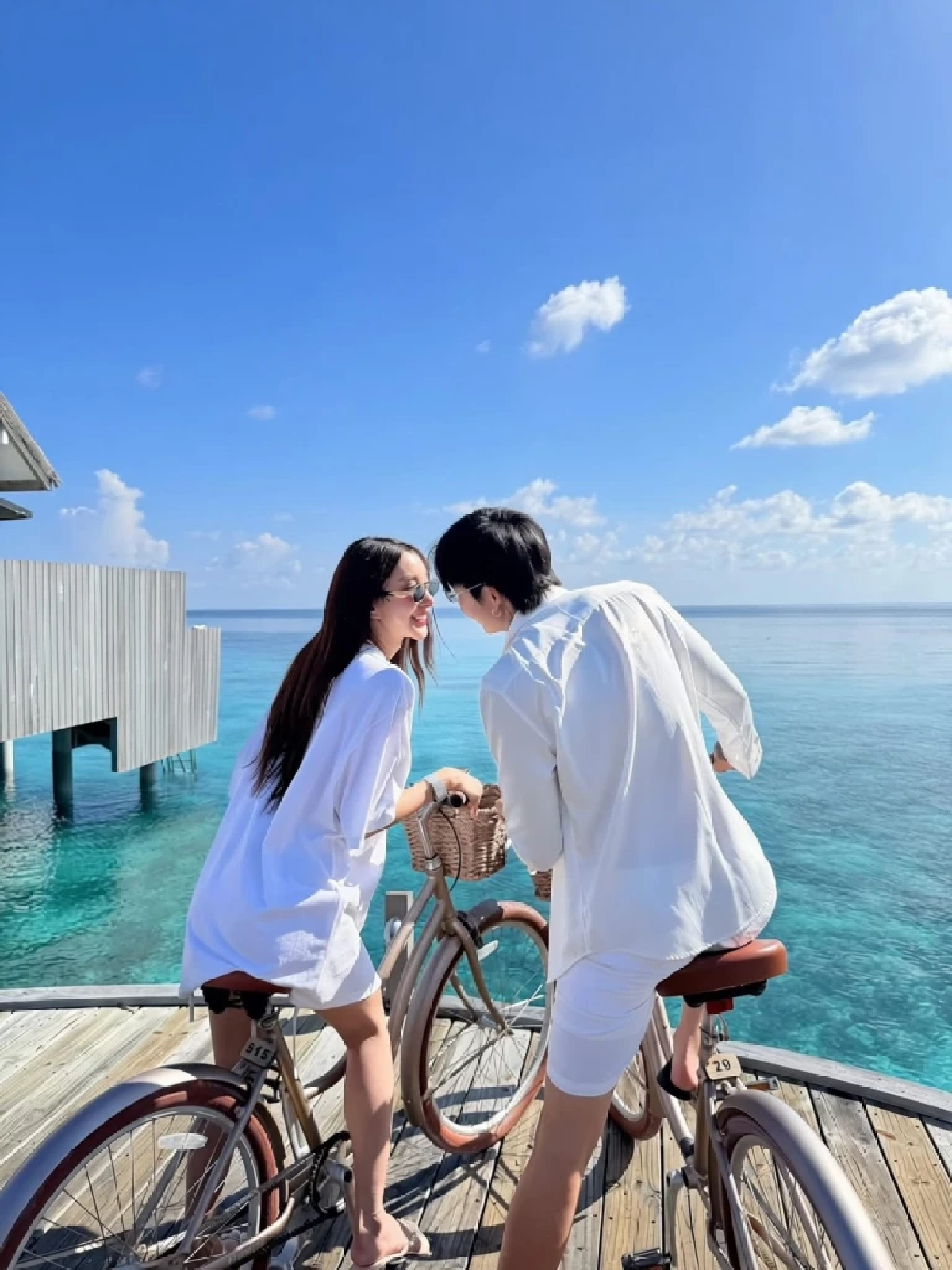 ทำไมมูฟออนไว "มายมิ้นท์ - เบนซ์" เปิดใจ เป็นคนพิเศษของกันและกัน