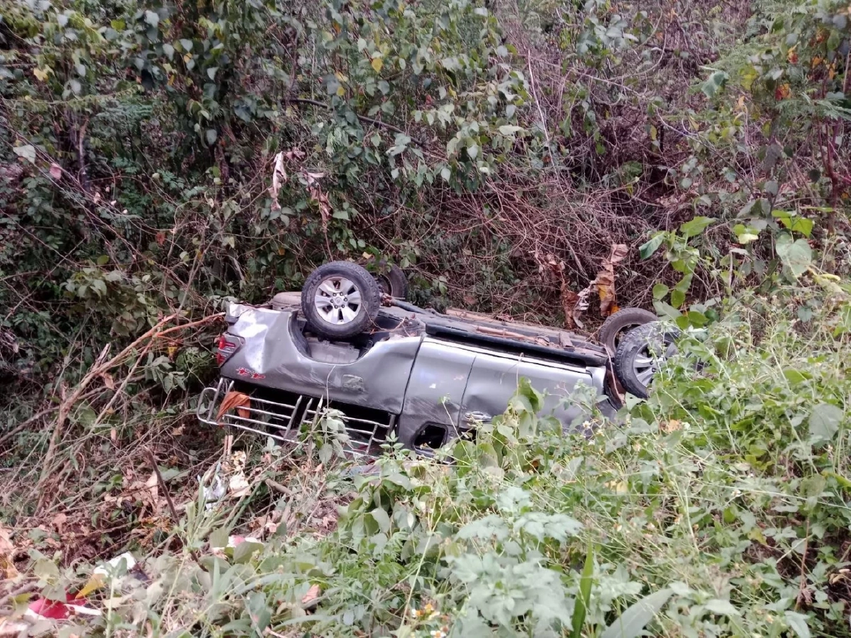 โค้งมรณะ เซ่น 8 ชีวิจ กระบะเสียหลักแหกโค้งทางไปบ่อเกลือ เจ็บสาหัสอีกนับสิบ