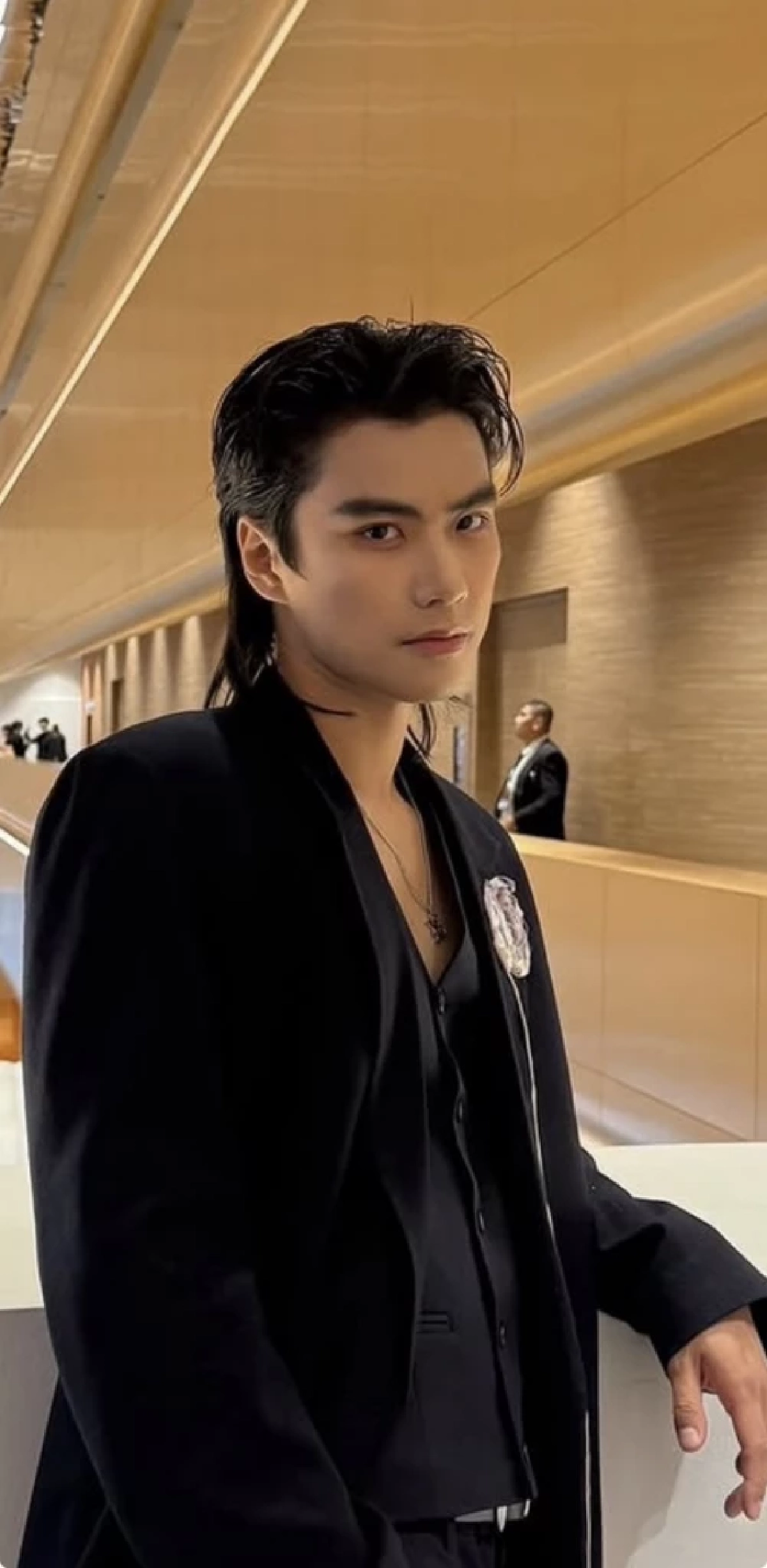 ปลอดภัยดี แต่รอดูอาการ! “โอม-ภวัต” รถล้ม ระหว่างเดินทางกลับบ้าน