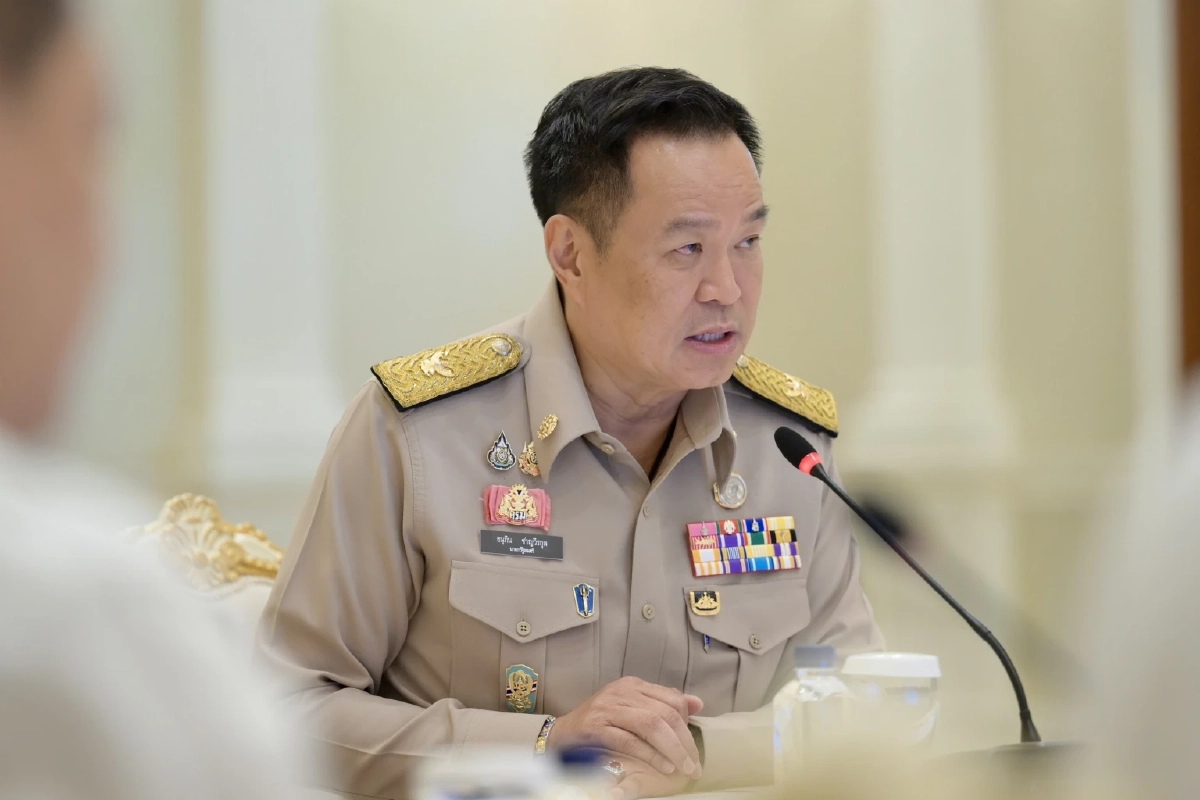 "อนุทิน" เมินตอบปม ป.ป.ช. ยกคำร้องคดี "ศักดิ์สยาม" ซุกหุ้น