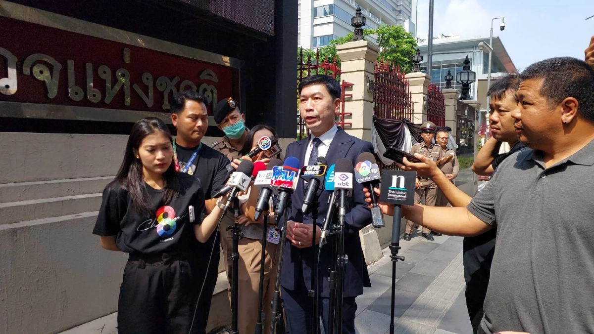 "อาจารย์โต้ง" เปิดเบื้องลึก ถูกเลิกจ้างกะทันหัน เดินหน้าทวงความยุติธรรม