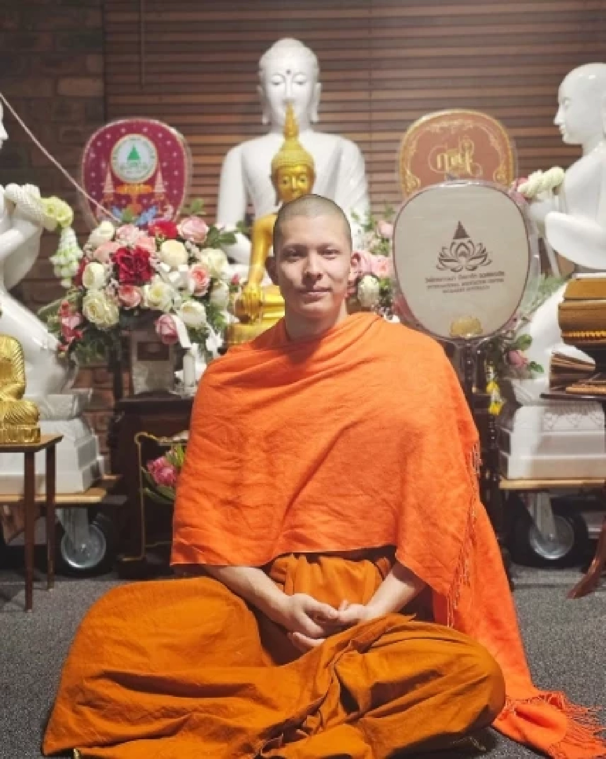 อนุโมทนาบุญ "พระโดม" บวชครบ 1 ปี บินลัดฟ้าจำวัดต่อที่อเมริกา