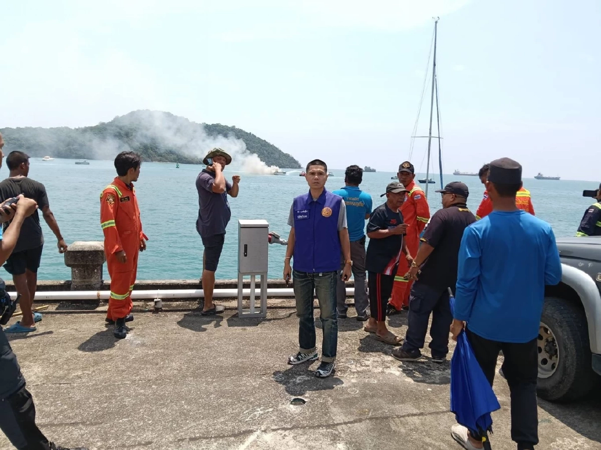 ระทึก! เพลิงไหม้สปีดโบ๊ท ท่าเรืออ่าวมะขาม บาดเจ็บ 5 เร่งค้นหาอีก 1