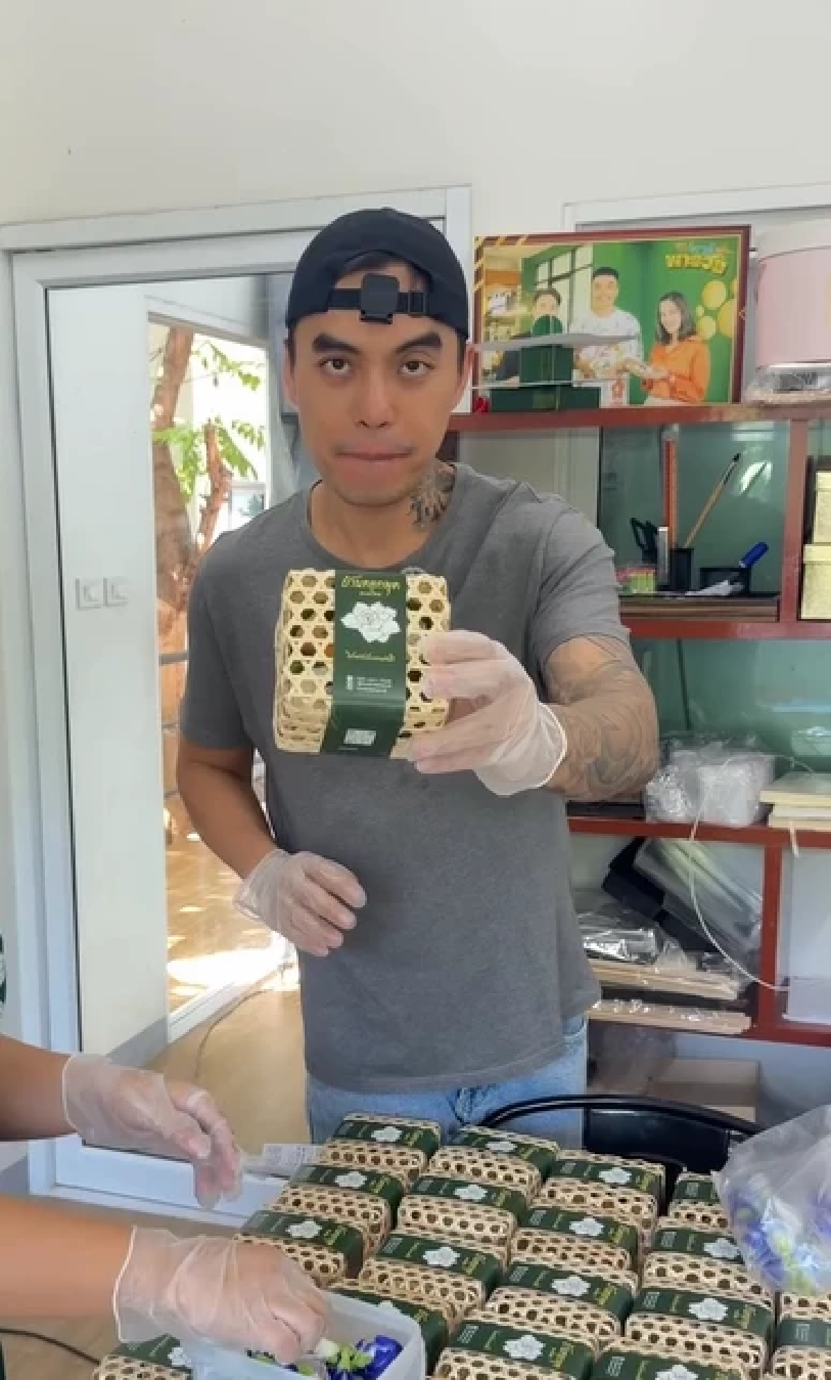 คลิปแฉ! 'หน่วยงานรัฐ?' บิลเกินจริง ร้านดังเล่าเบื้องหลังยับ ชาวเน็ตจับตา