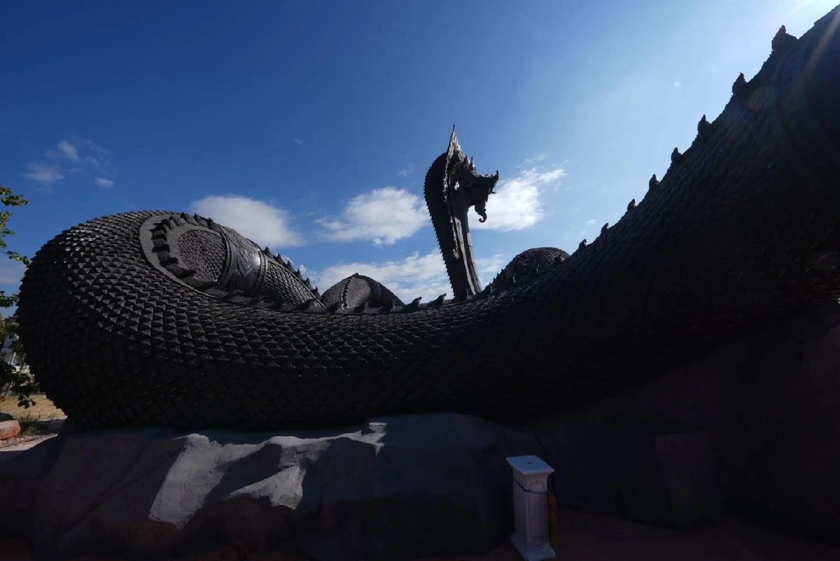 แตกตื่นเลขเด็ด 16/4/69 'องค์พญานิลกาฬนาคราช' โผล่ครบทุกมิติ