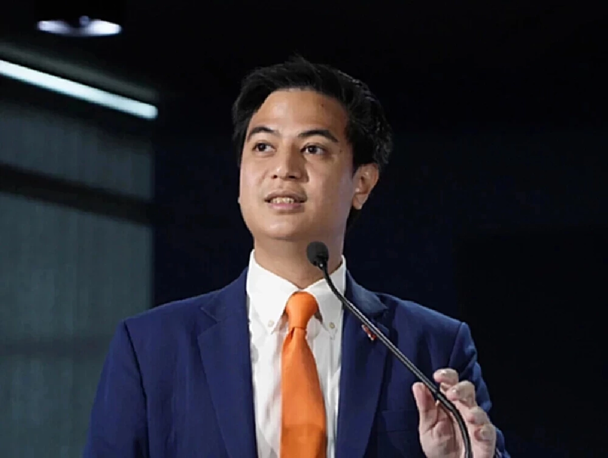 “ไอติม พริษฐ์” บี้ “ศุภจี” ตอบปมไลฟ์ขายทุเรียน 100 บาท ตรงปกหรือไม่