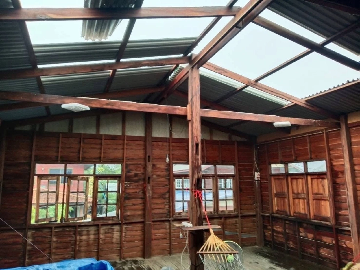 พังเละ! พายุฤดูร้อน ถล่ม 7 จังหวัด พังไป 268 หลัง เหนือ-กลาง-อีสาน ต้องระวัง