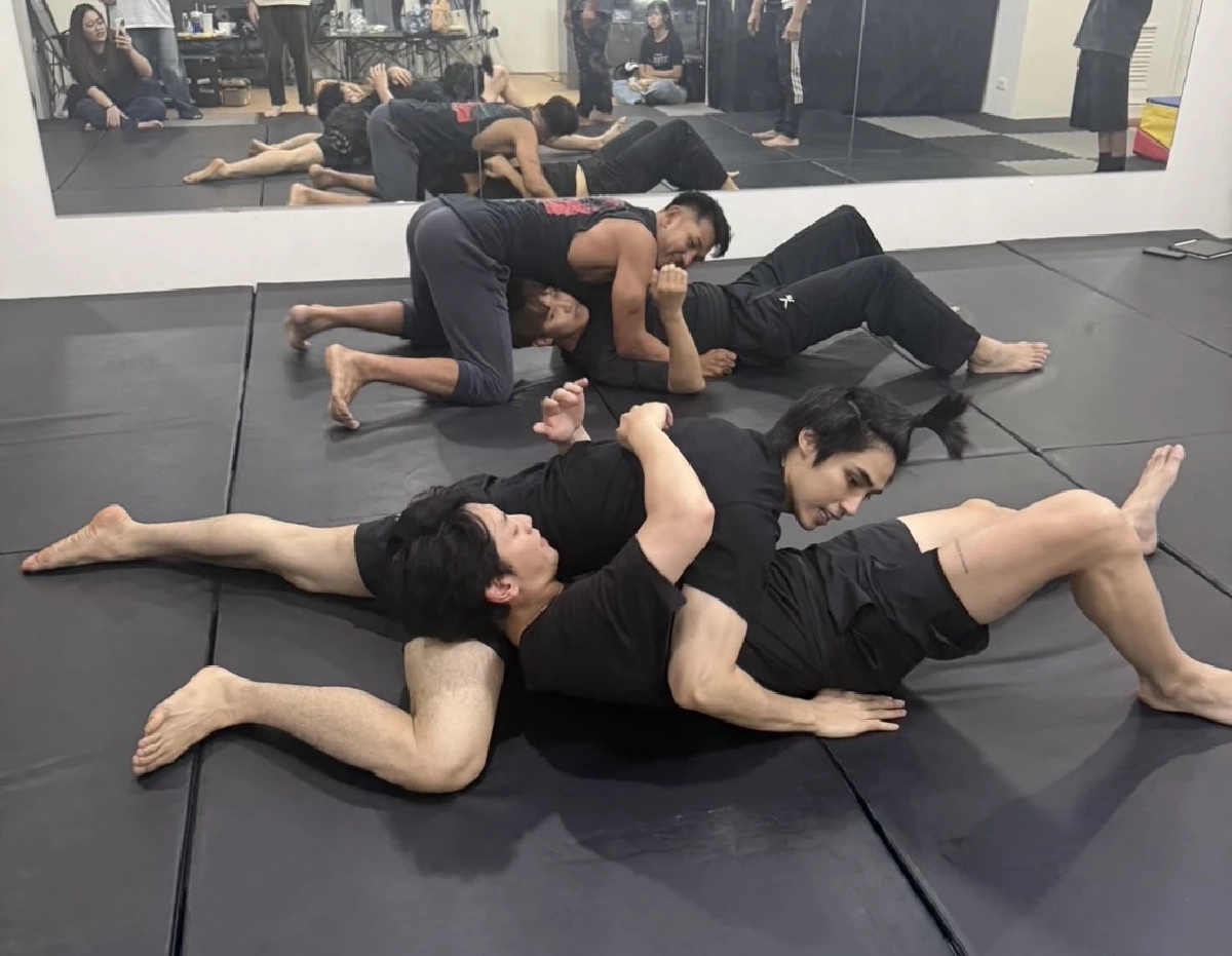 'อัพ-ภูมิ' ครองโซเชียล! เคมีแรงทะลุจอ ดัน 'Love of Silom'