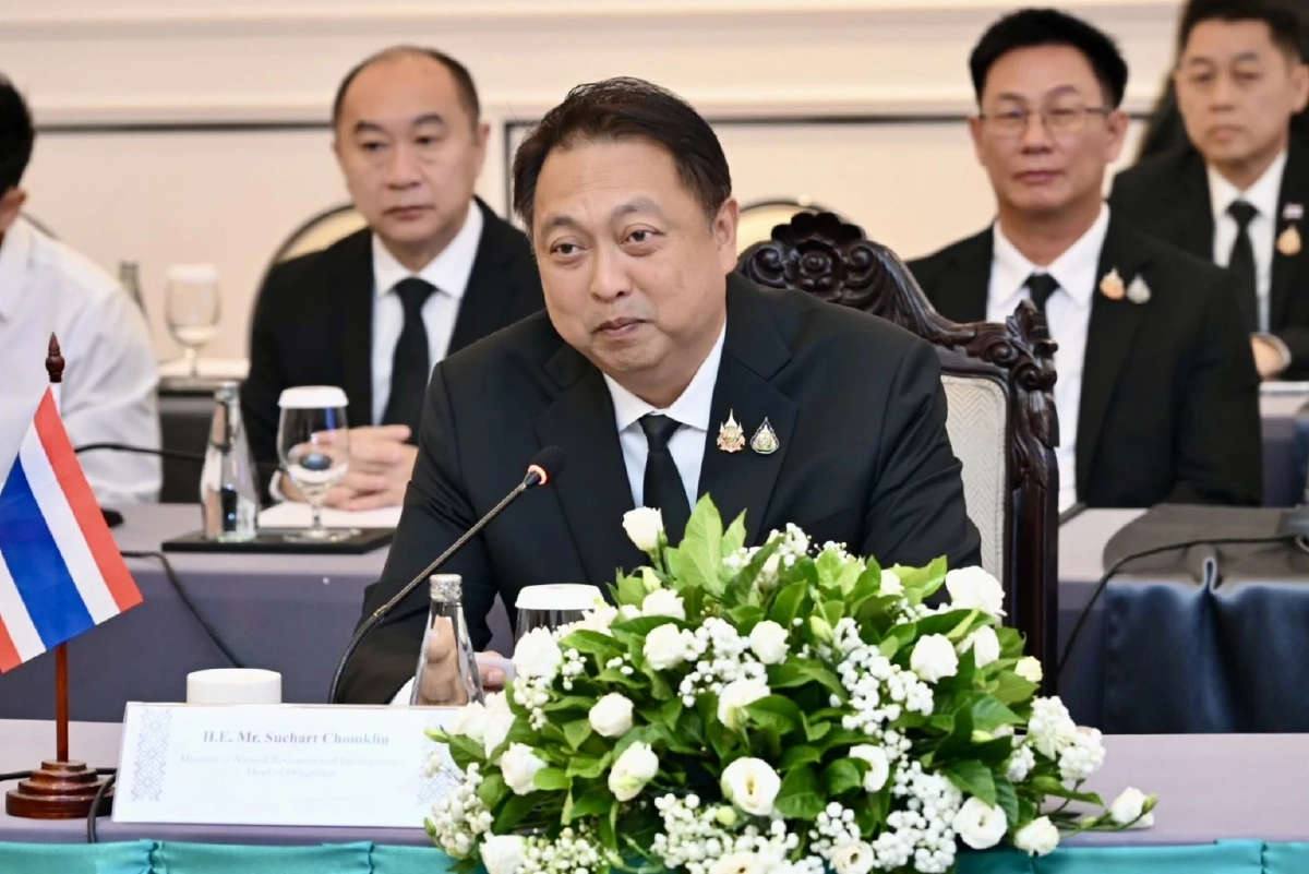 รมว.ทส. เยือนลาวถกปมฝุ่นข้ามแดน ดีเดย์ใช้ระบบตรวจสอบย้อนกลับข้าวโพด-สายด่วนแก้ไฟป่า