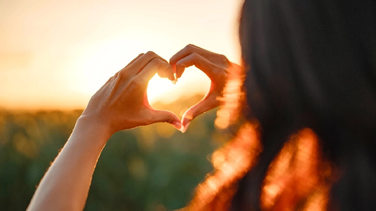 สาดน้ำแต่อย่าสาดใจ “3 วันเกิด” ดวงเนื้อคู่โดดเด่น ระวังเจอ “รักชั่วคราว”