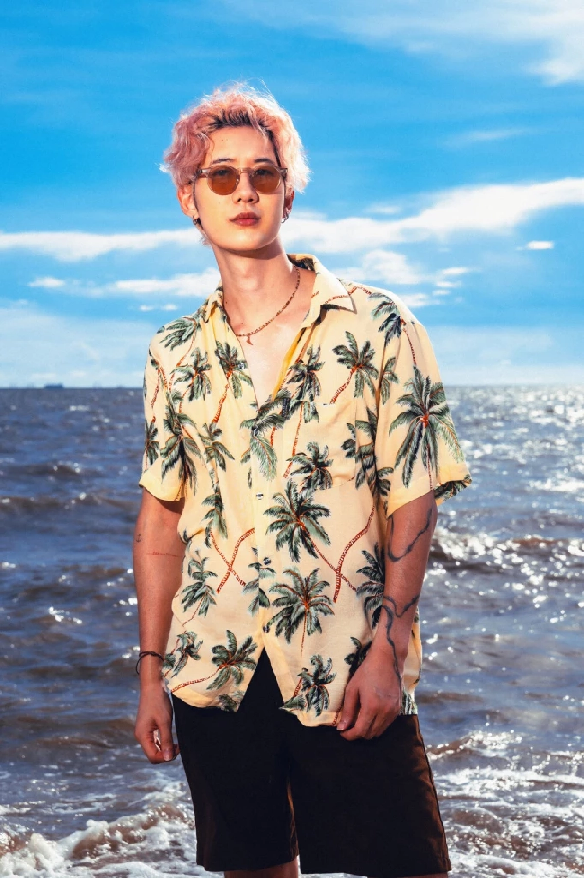 James Alyn ปล่อยซิงเกิลแรกของปี ตอกย้ำความสัมพันธ์ล้ำเส้น