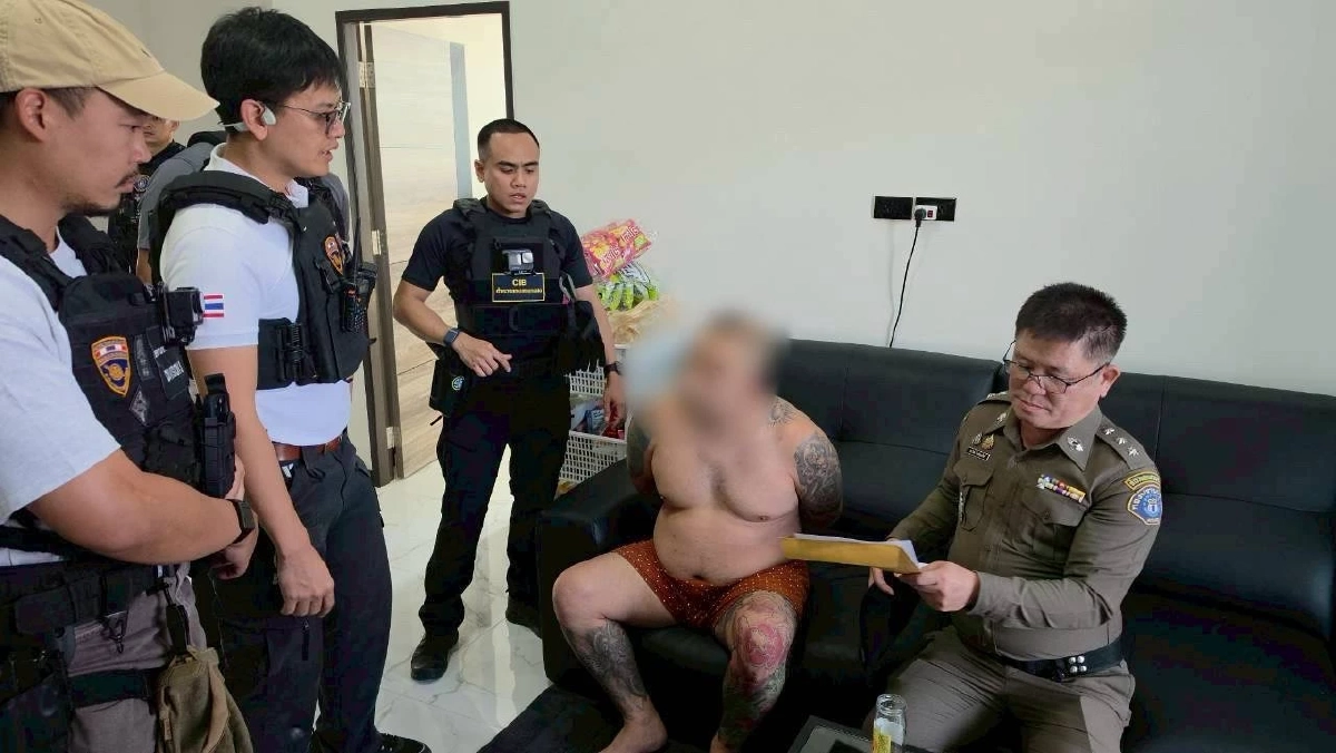 ตกม้าตาย! รวบ แก๊งมาเฟียจีน หนีหมายจับทวงหนี้ดุ กบดานไทย