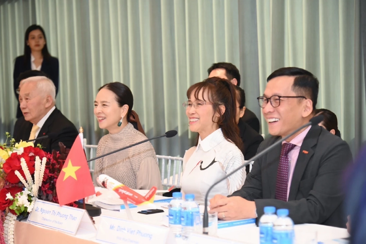 เมืองไทยประกันภัย ร่วมกับ Vietjet Group ยกระดับความร่วมมือทางธุรกิจ พร้อมเชื่อมโยงกีฬา ไทย-เวียดนาม