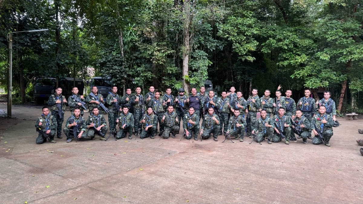 อดีตทหารชายแดน สุดช้ำใจ ปลดประจำการมา เจอภาพ แม่-น้อง 9 ขวบถูกญาติไล่นอนโรงรถ