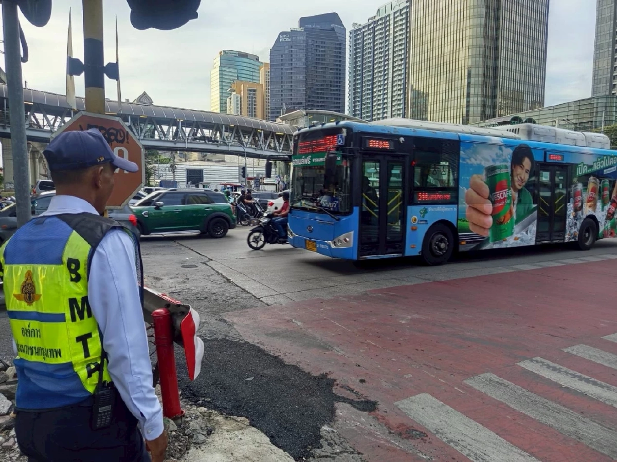 ขสมก. ส่ง "สายตรวจพิเศษ - นายตรวจเขต" ประจำการณ์จุดตัดทางรถไฟ