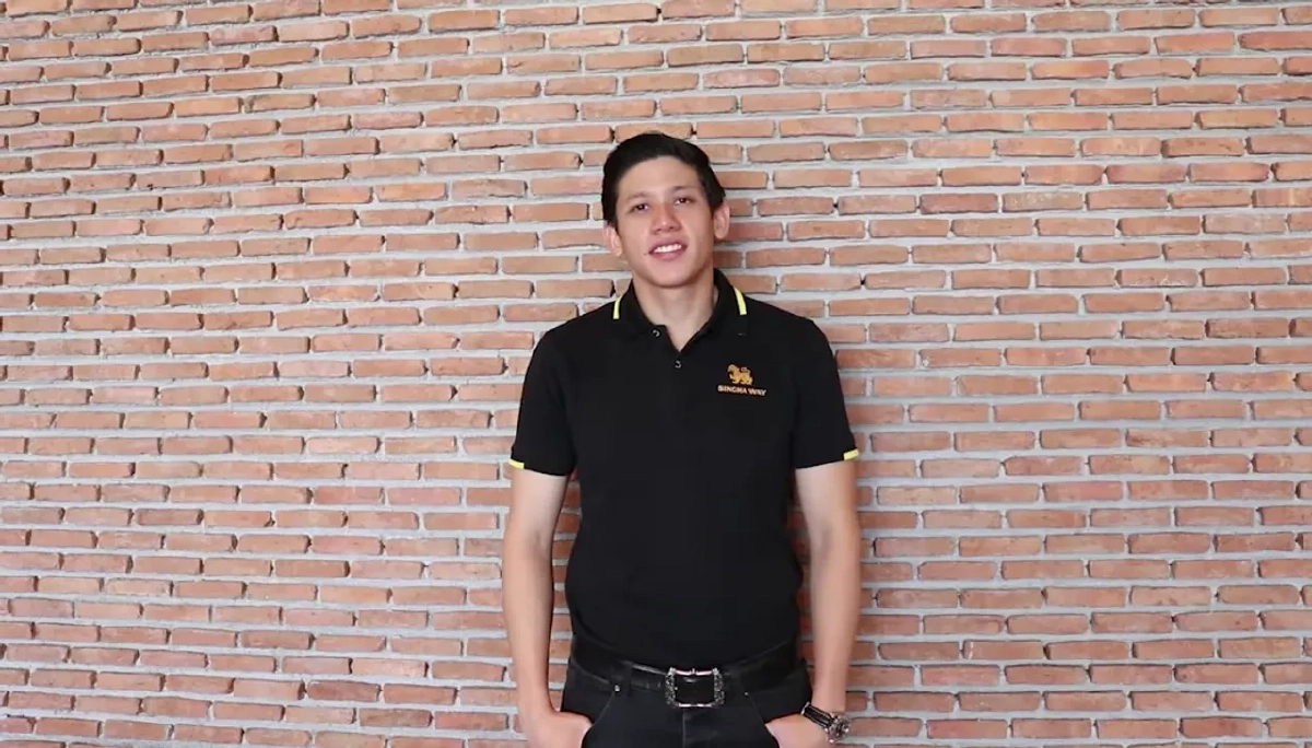 ‘พาย สก๊อต’ ปิดโปรไฟล์หนี? เปิดประวัติทายาทสิงห์หมื่นล้าน สามี ‘มายด์ ลภัสลัล’