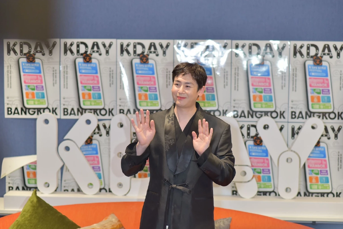 ซูมกันให้ชัดๆ เปิดภาพล่าสุด ‘นิชคุณ’ โผล่ไทยแลนด์ลุคใหม่สยบดราม่า
