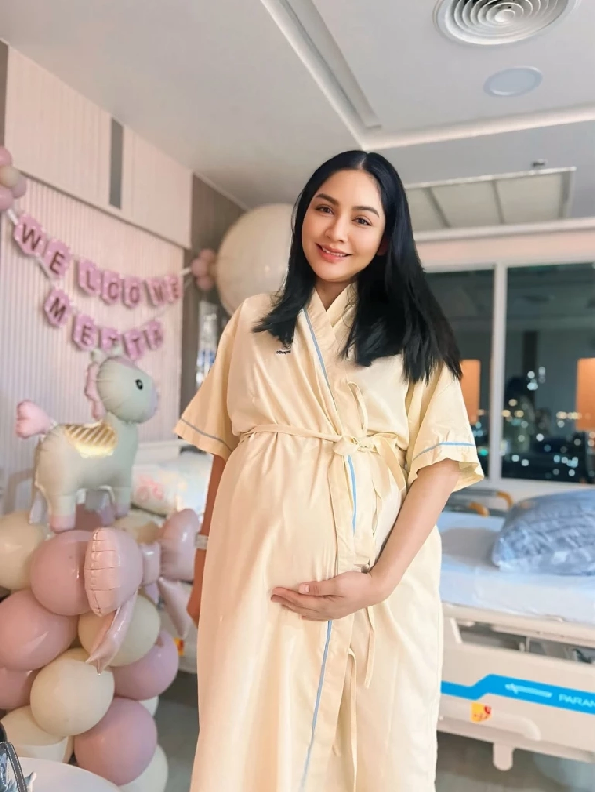 "ครูก้อย" ภรรยา "เจมส์ เรืองศักดิ์" คลอดลูกคนที่ 2 เปิดชื่อลูก สุดยอดมาก!