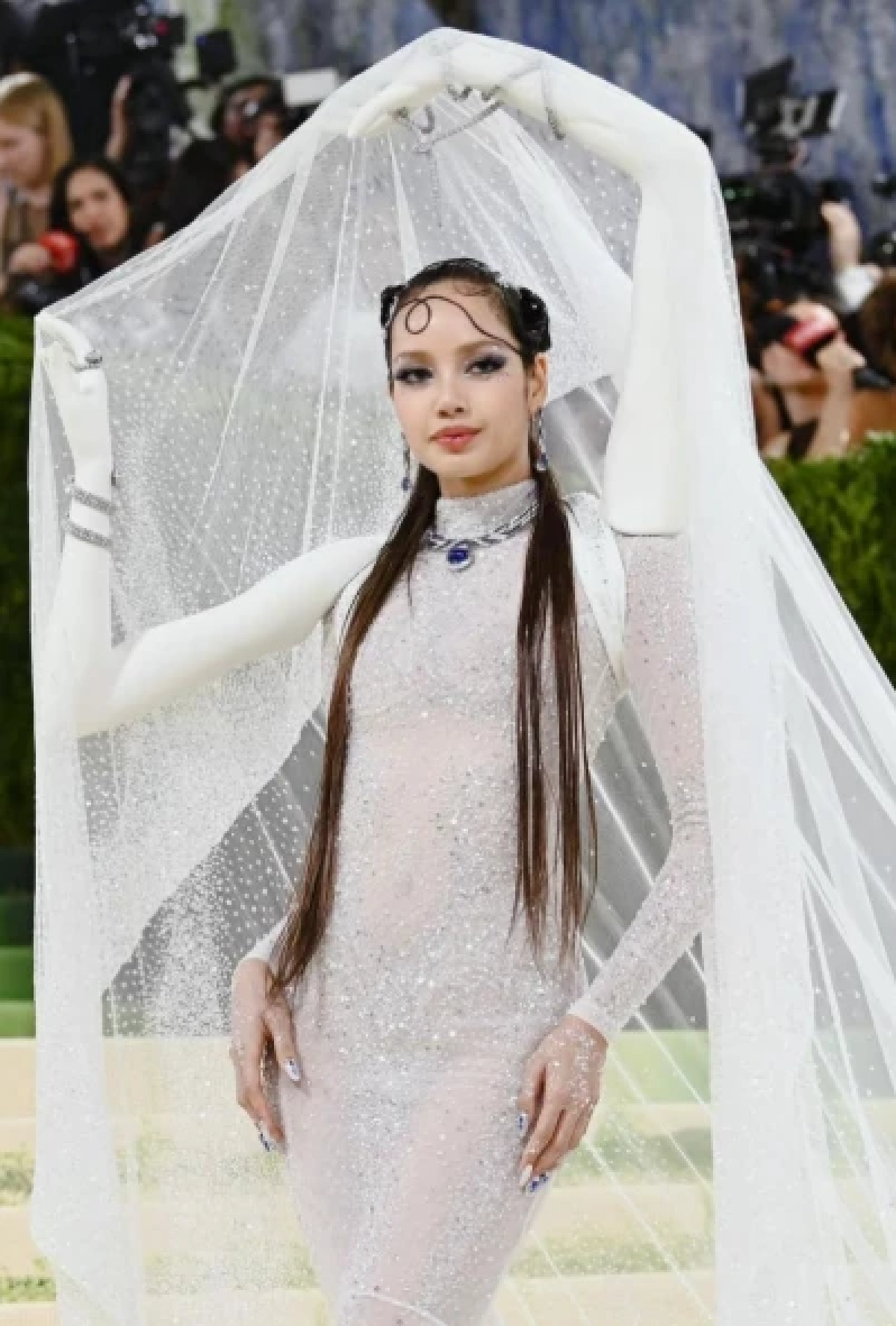 เปิดราคา 'LISA' อวดลุค Met Gala 2026 ฟาดเครื่องประดับตาแตก ทรงพลัง