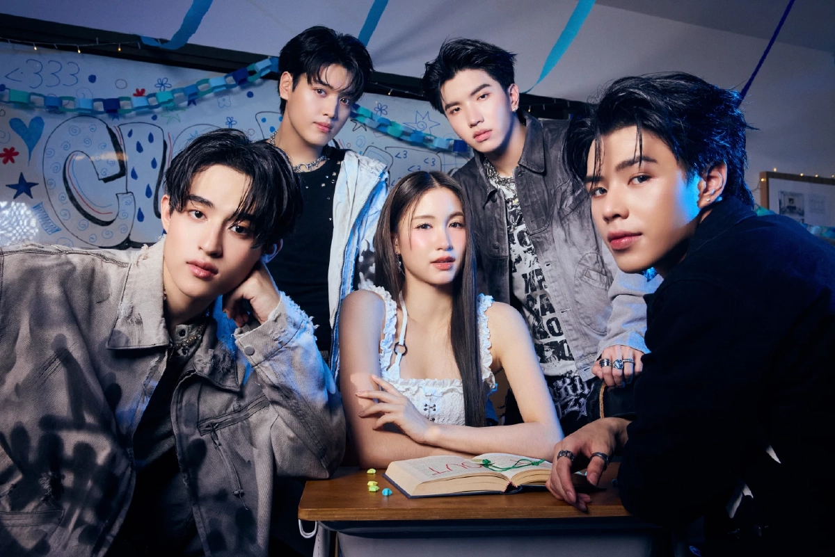 “CLO’VER” คัมแบ็กสุดสดใส! ปล่อย “Lonely Girl” เล่นกับใจพี่สาวทั่วประเทศ