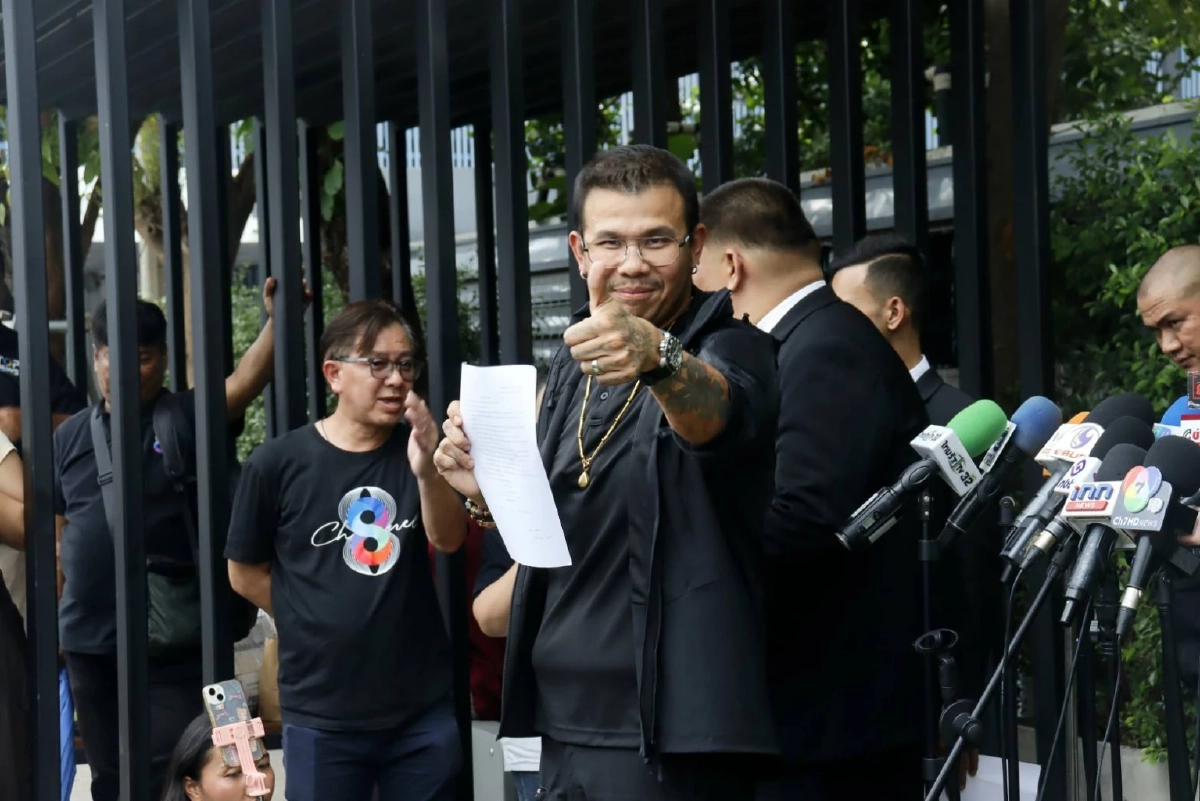 ตามต่อ! "โทน บางแค" บุกกองปราบฯ แสดงความบริสุทธิ์ใจ ยัน ไม่เคยเบี้ยวหนี้