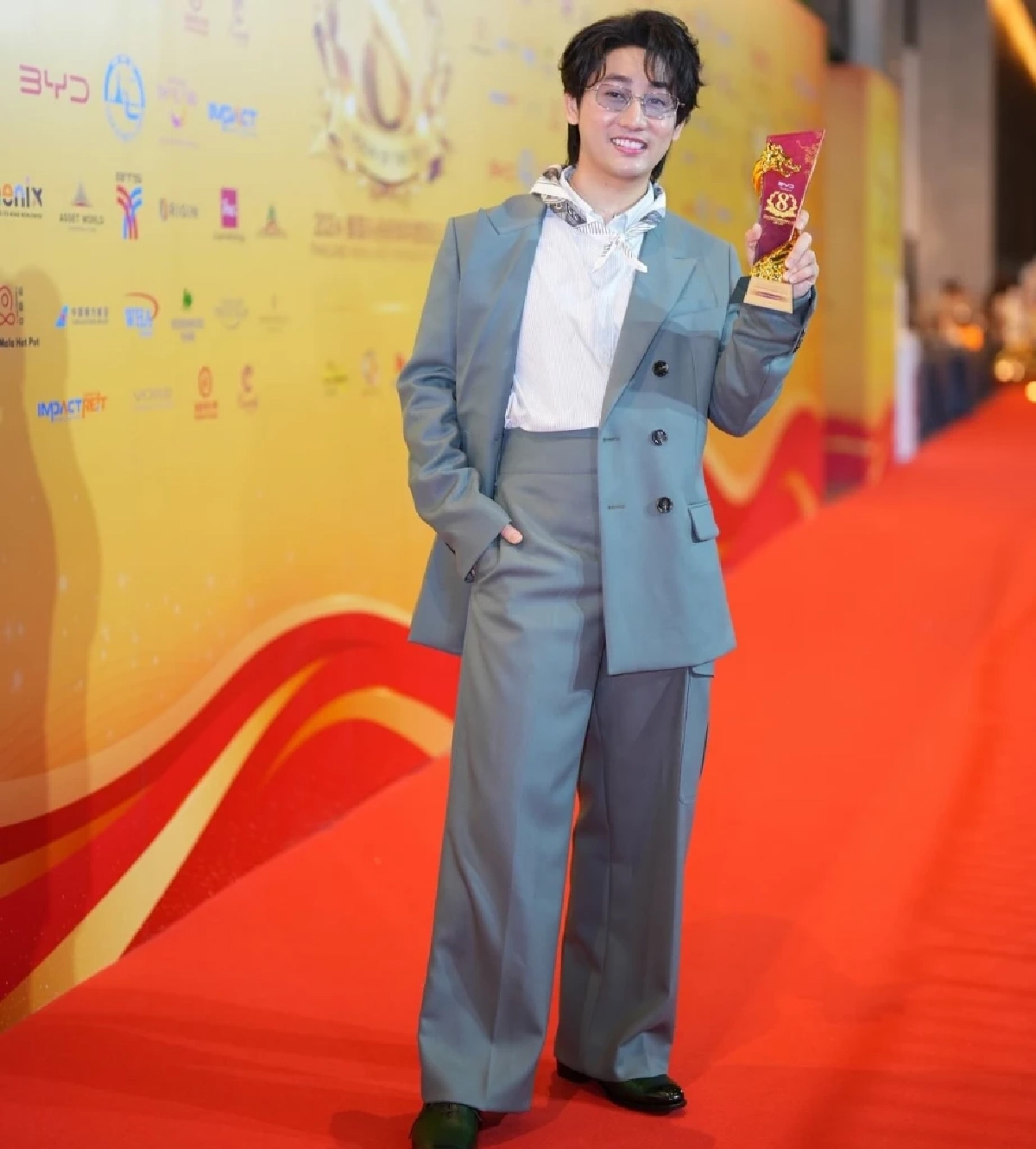 ประวัติ pondonnews "ปอนด์ ภัควัฒน์" อินฟลูเอนเซอร์ เส้นทางชีวิต ที่แย่ที่สุด