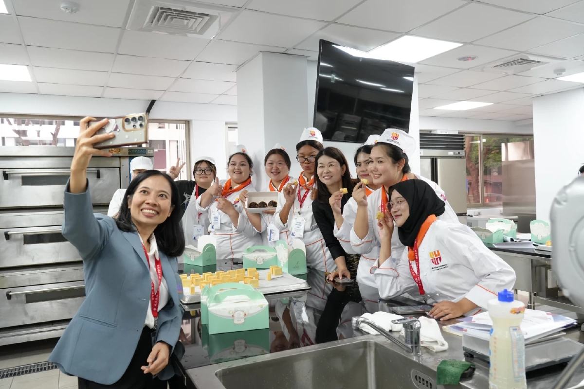 โปรเชฟ ม.วลัยลักษณ์ ส่งนศ. ฝึกทักษะอาหารสากล กับเชฟมิชลินที่ไต้หวัน