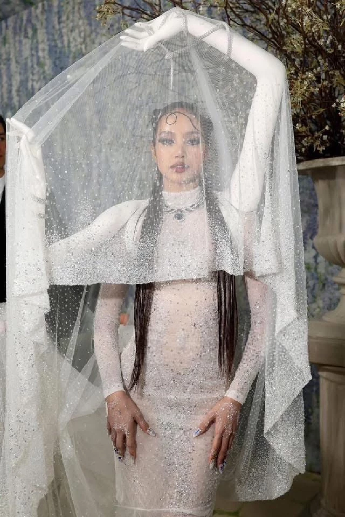 ‘ลิซ่า- ป่าน ณิชาภัทร’ เขย่าพรมแดง Met Gala 2026 ดันไทยแลนด์ขึ้นเทรนด์โลก!