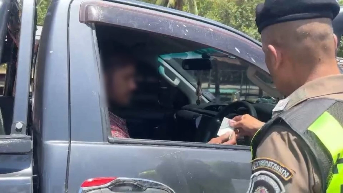รวบแล้ว! ลูกจ้างแสบ ขโมยกระบะนายจ้าง ขับหนีข้ามจังหวัด