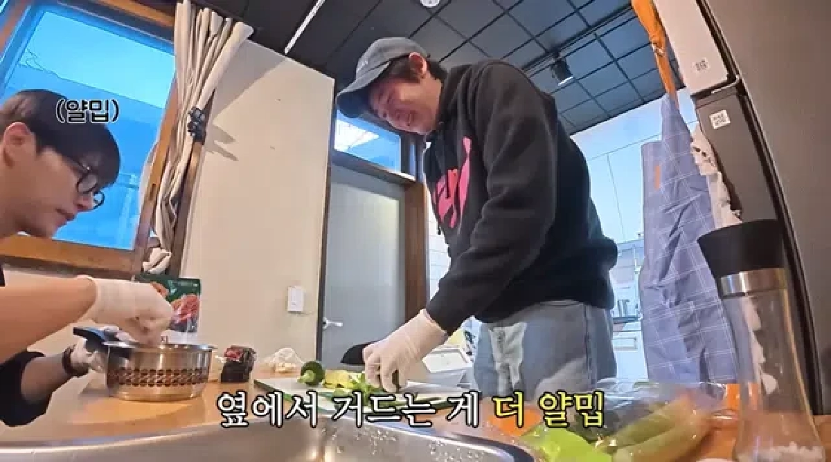 จำแทบไม่ได้  ‘นิชคุณ’ แฟนคลับแห่แซว หน้าอิ่มบุญดูคล้ายนักแสดงรุ่นใหญ่