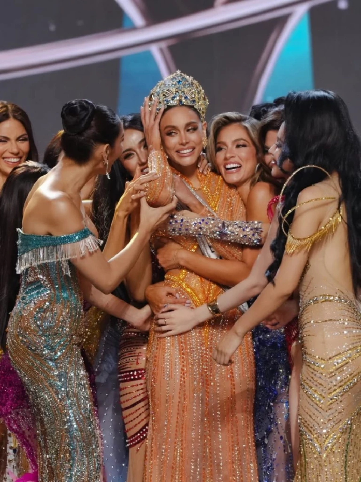 สมศักดิ์ศรี 'วาเนสซา' จาก โคลอมเบีย สร้างประวัติศาสตร์คว้ามงแรก MGI All Star