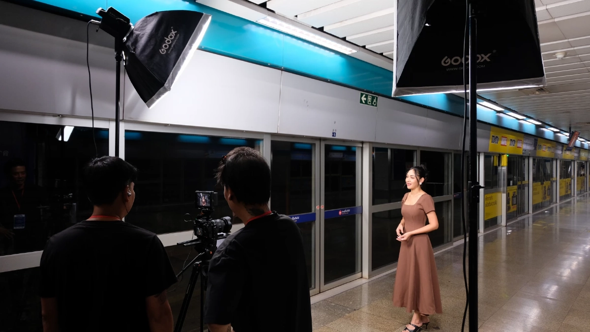 ‘คมชัดลึก’ ผนึกกำลัง BEM- BMN - MRT เปิดพื้นสื่อโฆษณาทั่วกรุง