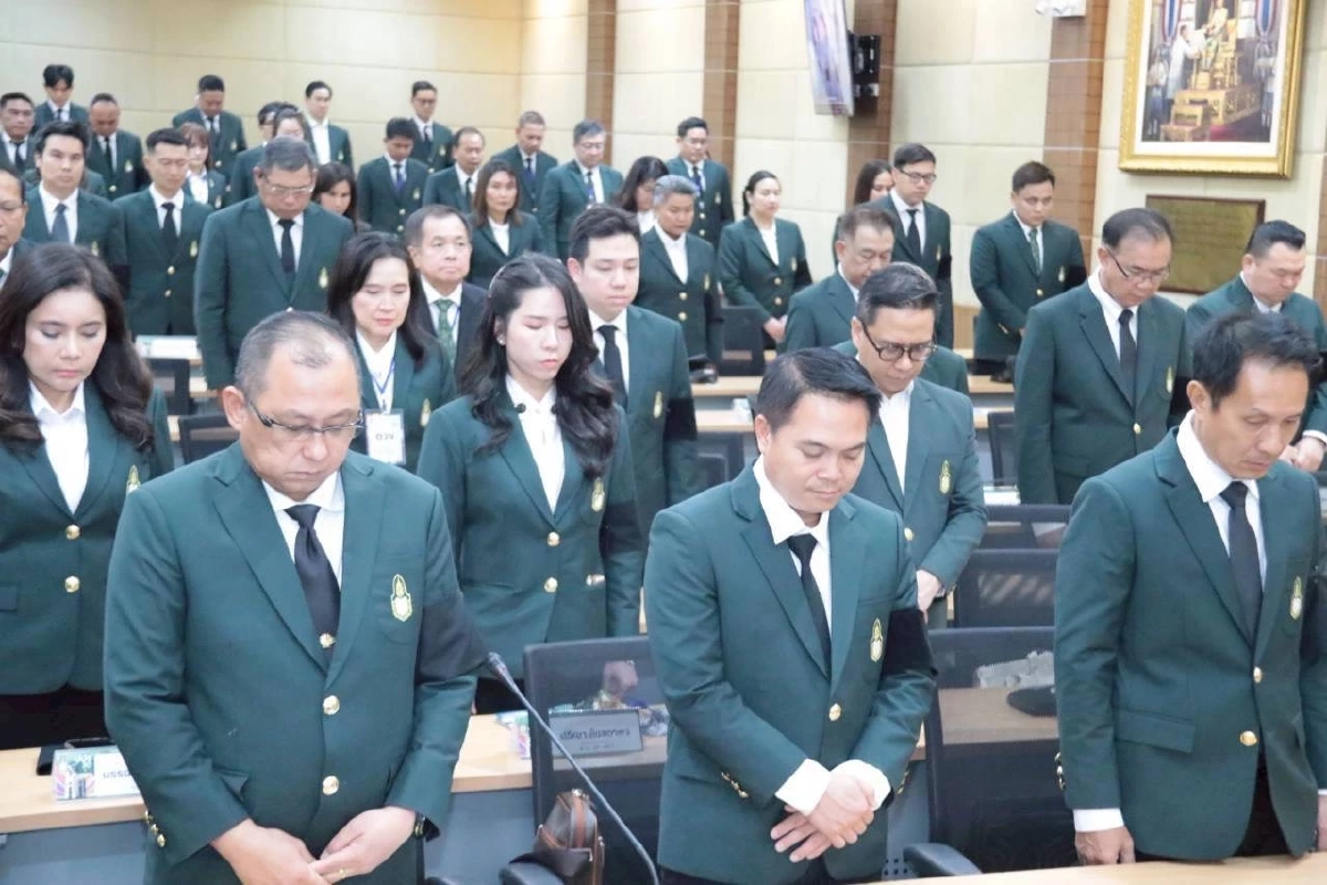 สถาบันพระปกเกล้า จัดพิธีลงนามแสดงความอาลัยแด่ "เจ้าฟ้าพัชรกิติยาภา"