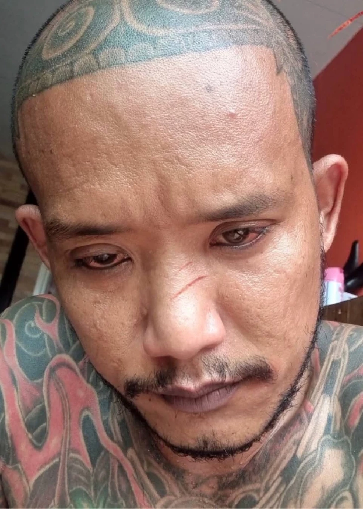 ​"เสือ ดุสิต" โต้เดือดปม "น้องมิรา" หน้าปูดช้ำ างโดนสาวใส่หมัด ก่อนจนฟิวส์ขาด