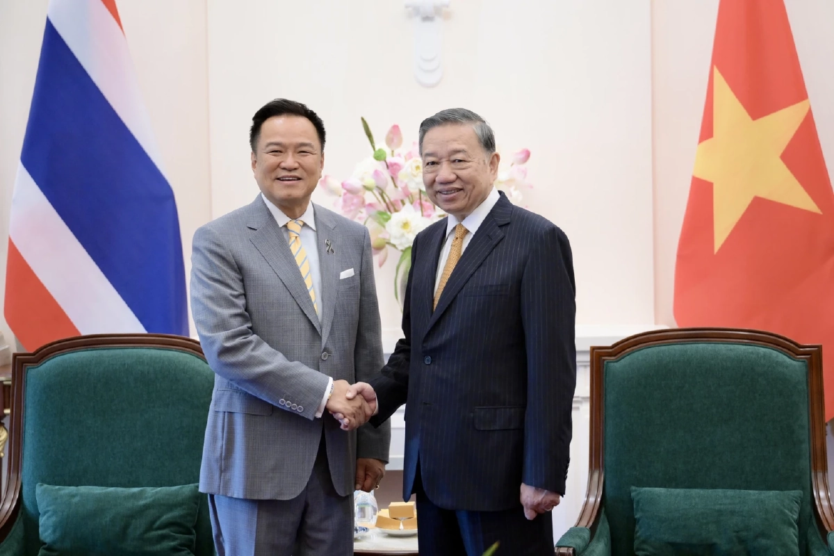 โฆษกรัฐบาล ตอบ สาเหตุ "อนุทิน" จับมือ "ฮุน มาเนต" ยืนยันไม่มีดีลลับ