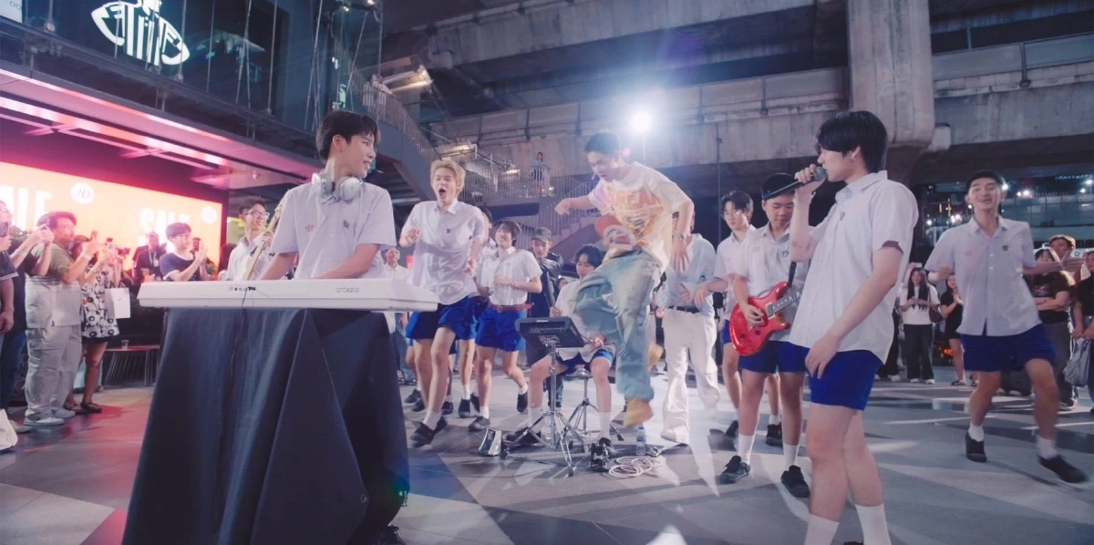 สยามแตก! "Make It Right 2026" ยกกองบุกกลางเมือง สปอยเพลงประกอบซีรีส์