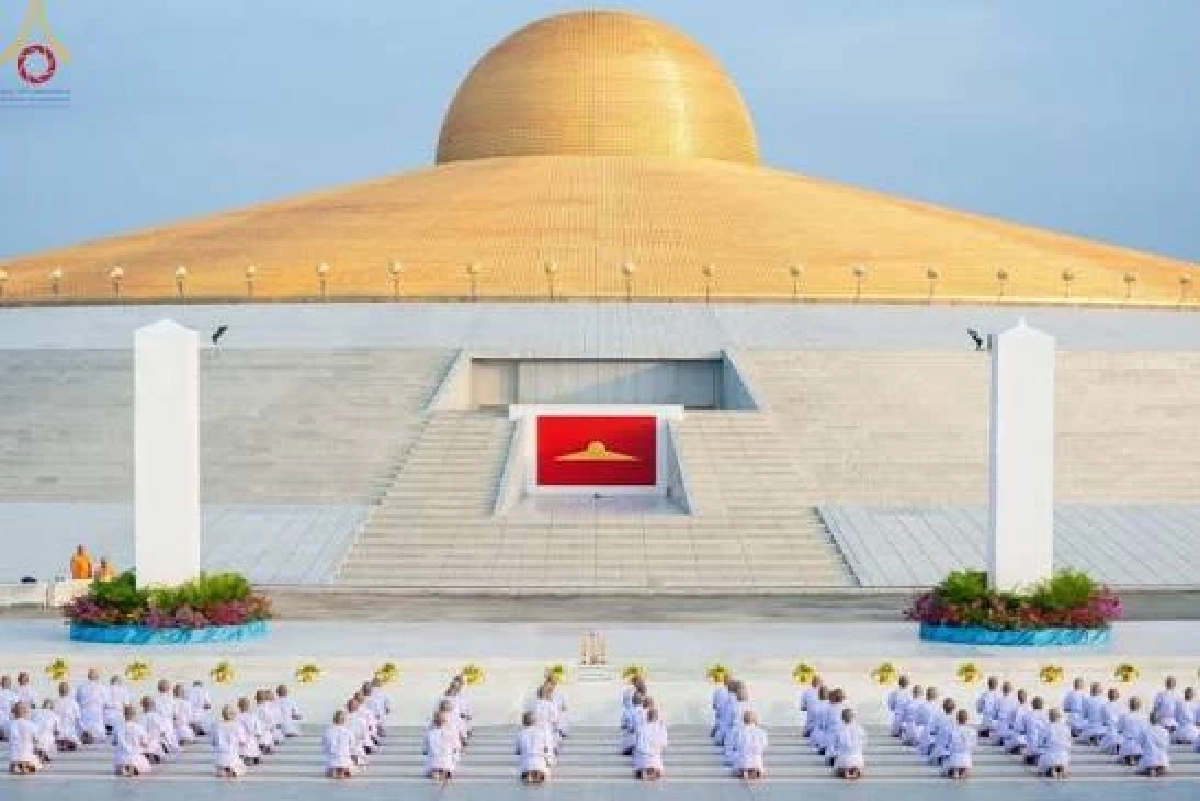 ดีเอสไอ เผยศาลออกหมายจับ ‘อนันต์ อัศวโภคิน’ เซ่นคดีฟอกเงินโยงธรรมกาย
