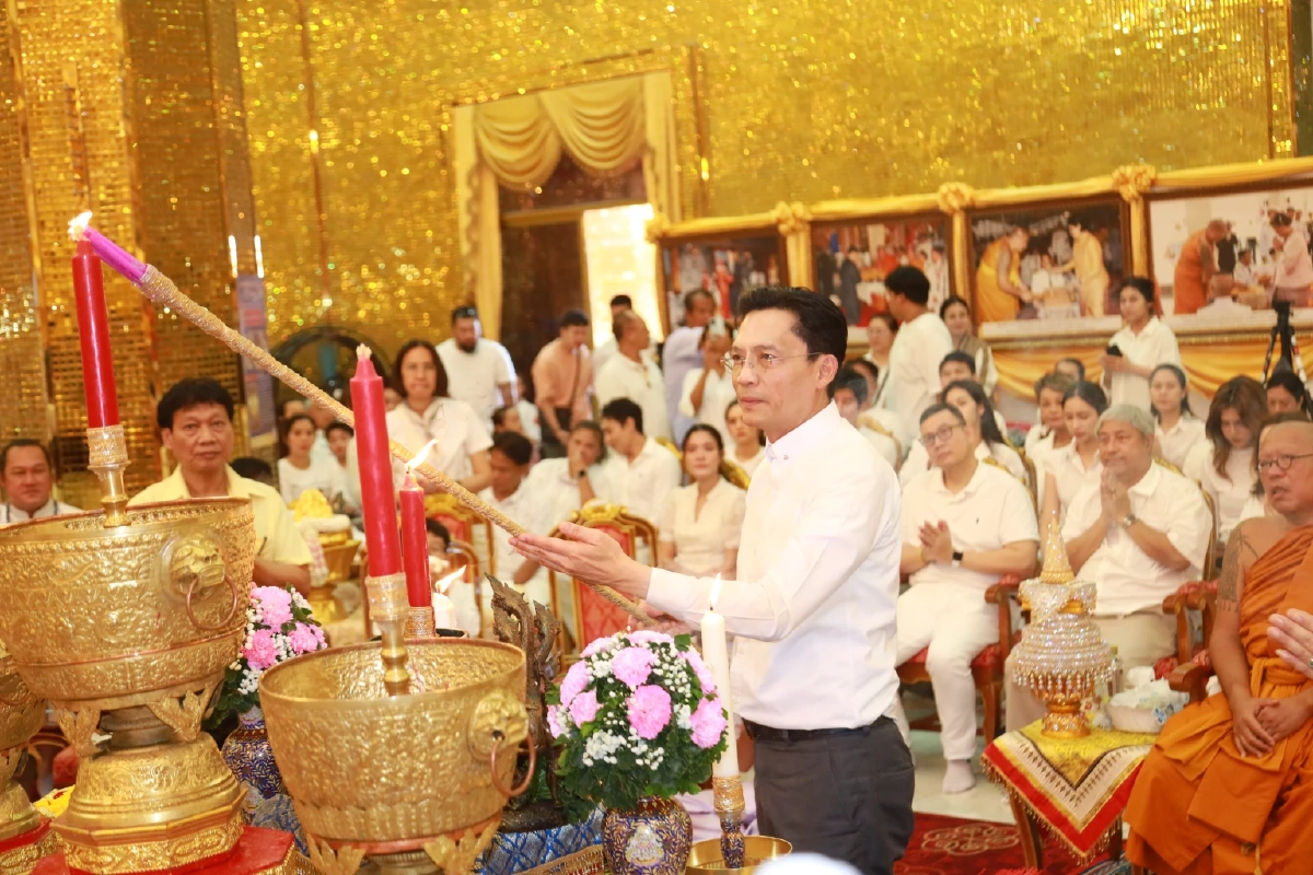 ศิลปินดารา ไหว้ครูบูรพาจารย์ "หลวงพ่อพูล" ละสังขาร 20 ปี