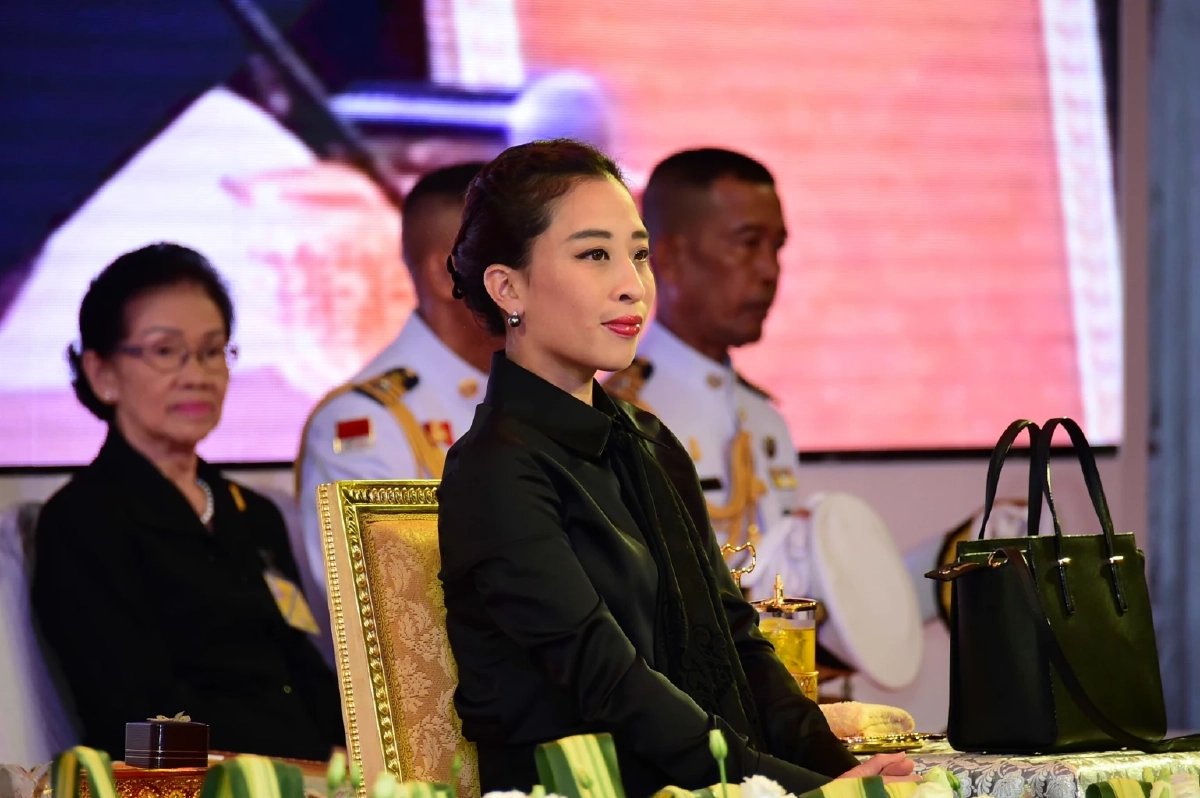 พระราชประวัติ สมเด็จพระเจ้าลูกเธอ เจ้าฟ้าพัชรกิติยาภา นเรนทิราเทพยวดี