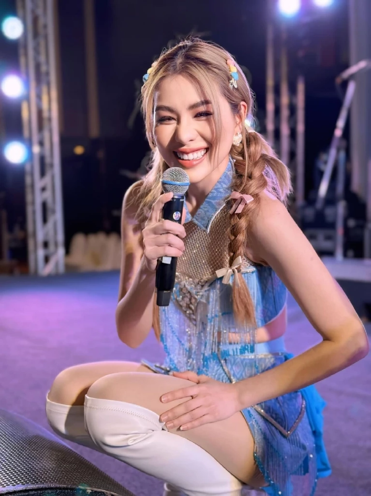 สวยครบเครื่อง  "หนิง ปัทมา" ความสามารถหลากหลาย ร้องเพลงก็เก่ง - เป่าแซกโซโฟนก็ดี