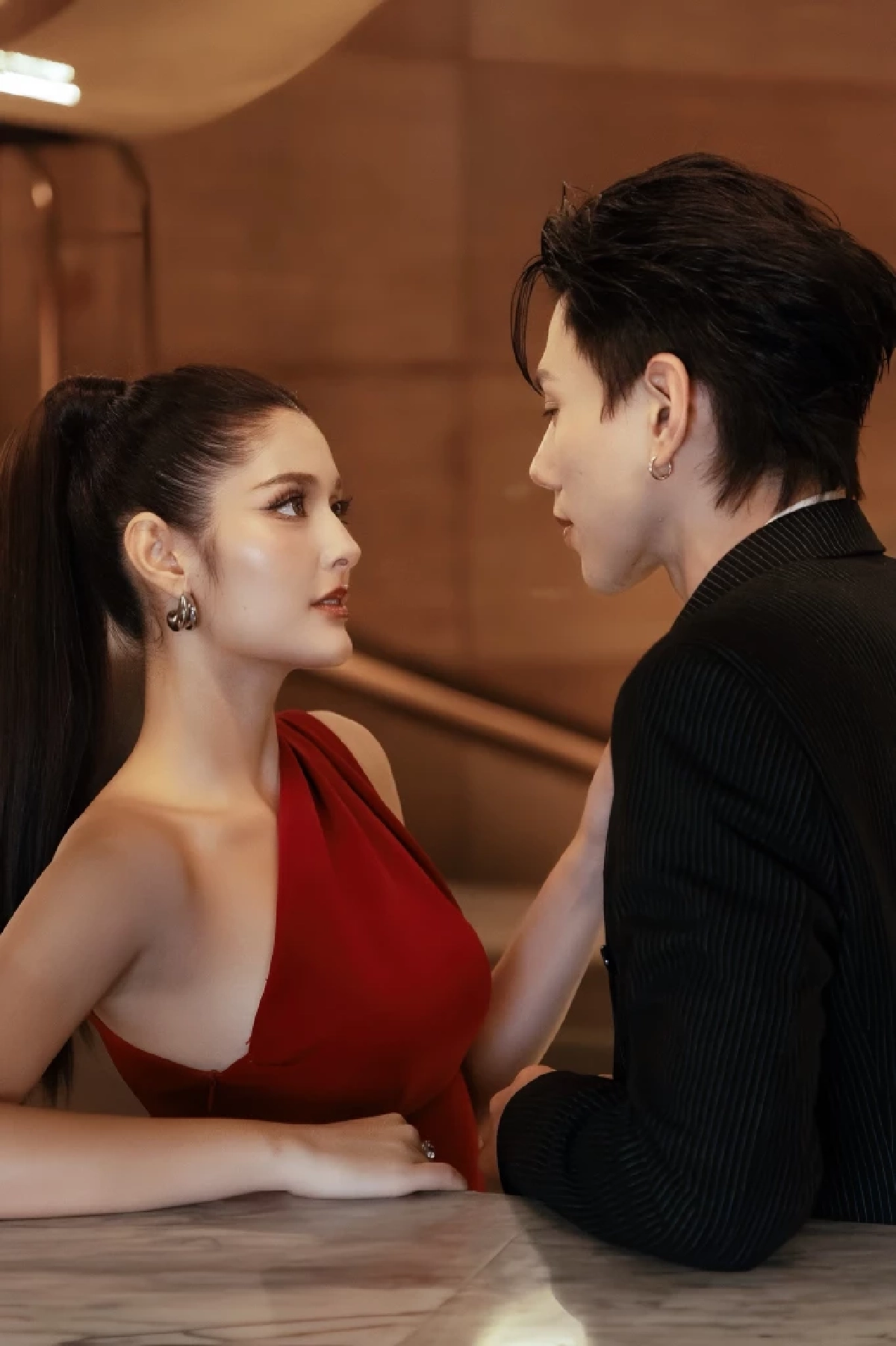 คัมแบ็ก'ต้าห์อู๋ พิทยา'ซิงเกิลใหม่สะเทือนวงการ 'ช้าช้า (CHA CHA)' จัดเต็ม
