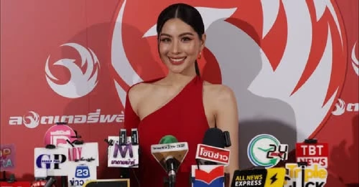 “หนิง ปัทมา” เคยเคลียร์ชัดสถานะ “เป๊ก สัณณ์ชัย” ยัน! เป็นแค่พี่น้อง