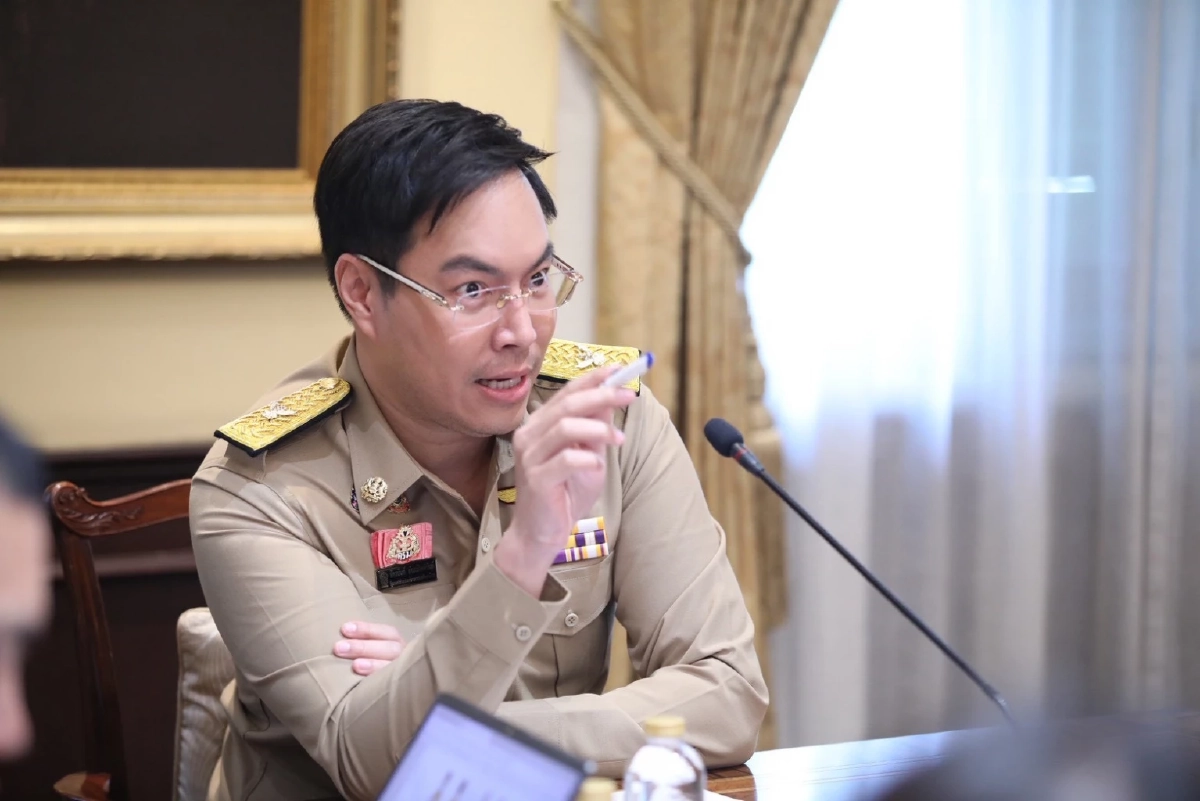 โปร่งใสต้องมาก่อน! "กอล์ฟ อัครนันท์" สอบปม เปลี่ยนบัญชีสอบครูผู้ช่วย