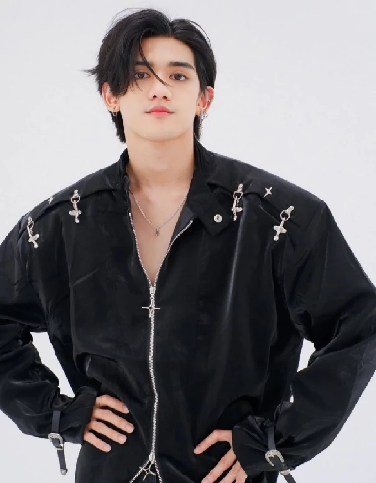 เปิดประวัติ "ติณติณ New Country" นักร้องหนุ่ม ที่หลายคนให้ความสนใจ