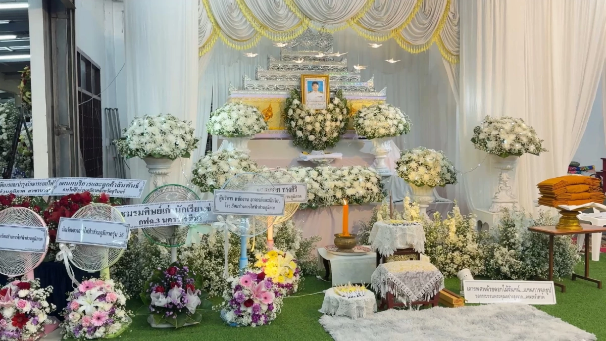 แฟนสาว-ญาติ เป่าเค้กวันเกิดหน้าศพพลเมืองดีวัย 29 ปี ดับเซ่นช่วยสาวทะเลาะแฟน