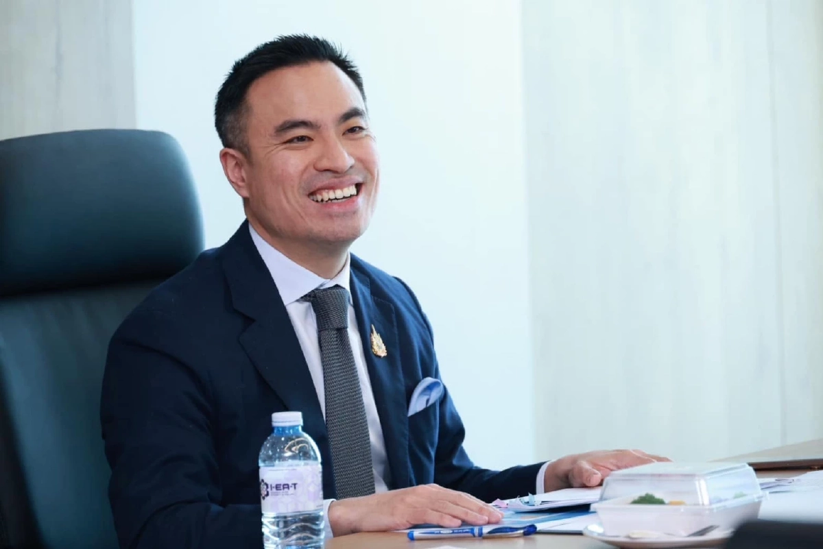 “เอกนัฏ” ยัน ราคาน้ำมัน ลดลงต่อเนื่อง ย้ำ ทำมาตลอด ไม่มีหยุดกลางซอย