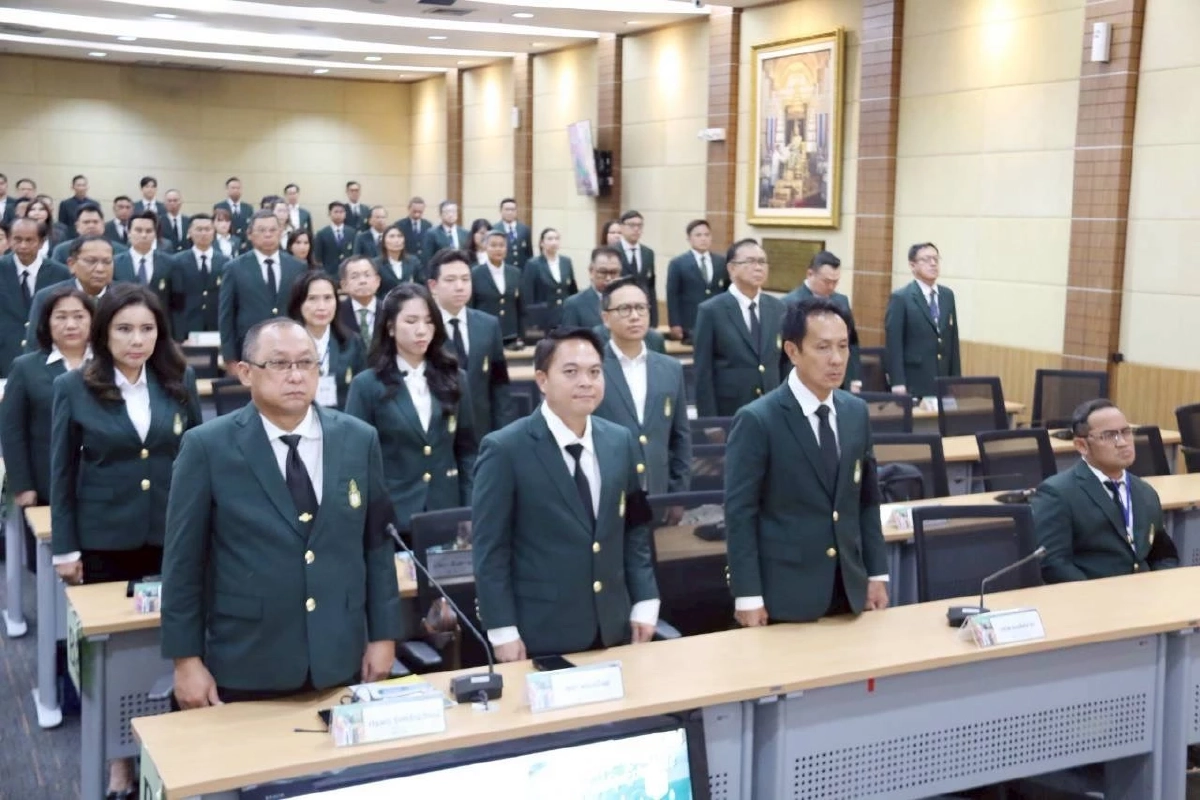 สถาบันพระปกเกล้า จัดพิธีลงนามแสดงความอาลัยแด่ "เจ้าฟ้าพัชรกิติยาภา"